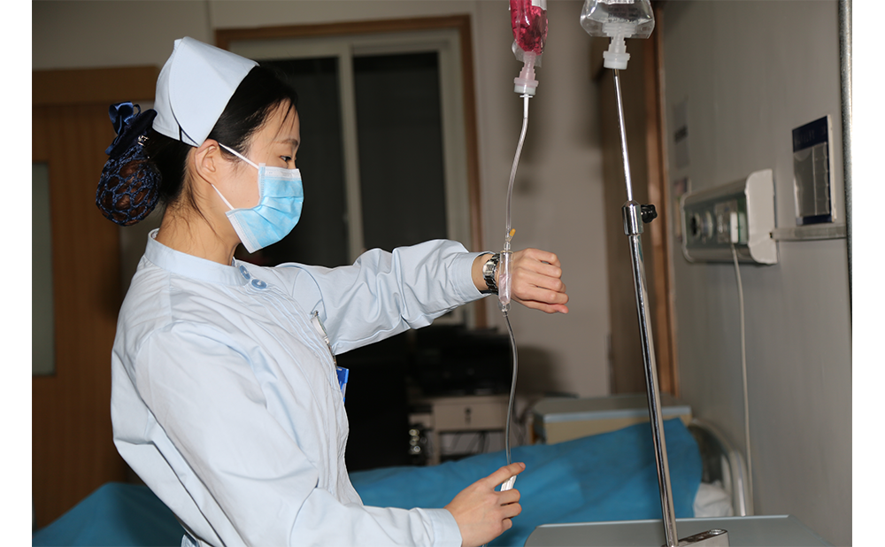 密闭式静脉输血内科icu丁菁