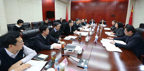 民主生活会(摄影张海峰).jpg 民主生活会(摄影张海峰).jpg