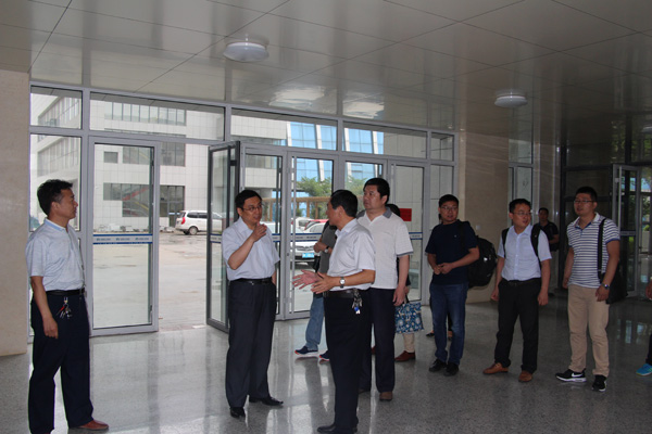 照片1.jpg 照片1.jpg