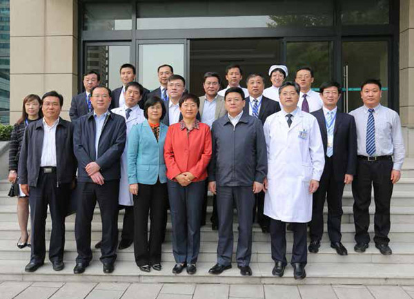 (修改定稿)省立医院画册内文预览0907_210x285预览(4)-26.jpg (修改定稿)省立医院画册内文预览0907_210x285预览(4)-26.jpg