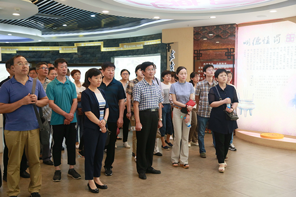 图片2.jpg 图片2.jpg