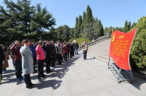 微信图片_20190402145228.jpg 微信图片_20190402145228.jpg