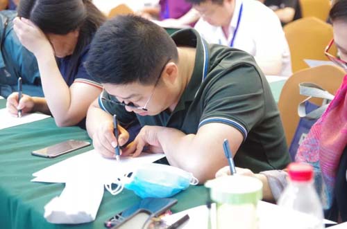 微信图片_20191009112152.jpg 微信图片_20191009112152.jpg