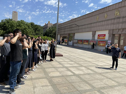 图片10.jpg 图片10.jpg