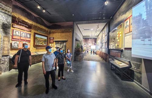 8f9ec3a0341a2952ba4a95cabbb1f14.jpg 8f9ec3a0341a2952ba4a95cabbb1f14.jpg