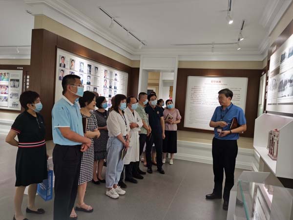 图片12.jpg 图片12.jpg