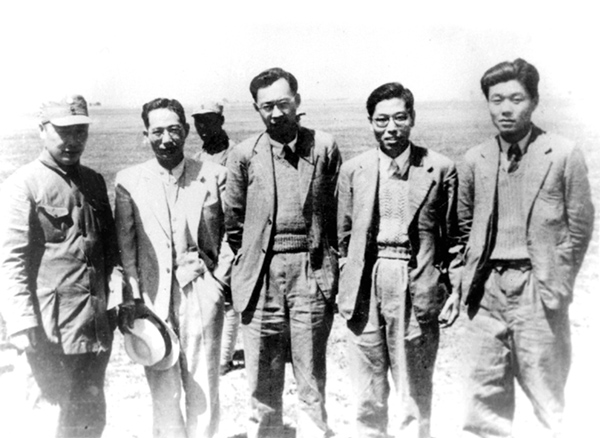 图片 16.jpg 图片 16.jpg