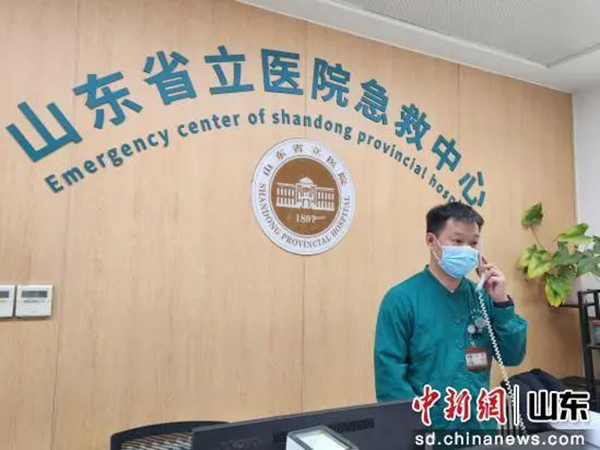【媒体报道·中国新闻网】山东急诊护理“尖兵”：在生死“医”线托举生命