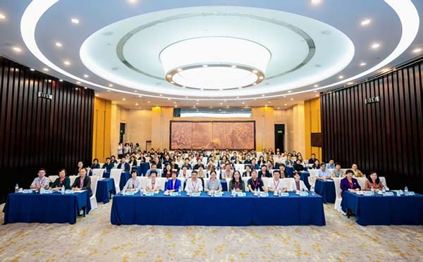 山东省研究型医院学会儿科学肾脏风湿免疫分会第二届换届大会暨小儿肾脏风湿免疫疾病诊治新进展研讨会在济南成功举行