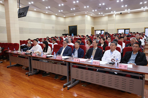 山东第一医科大学附属省立医院召开2026年3月份科主任与医疗组长会议暨医疗质量管理及主要运营指标分析汇报会 山东第一医科大学附属省立医院召开2026年3月份科主任与医疗组长会议暨医疗质量管理及主要运营指标分析汇报会