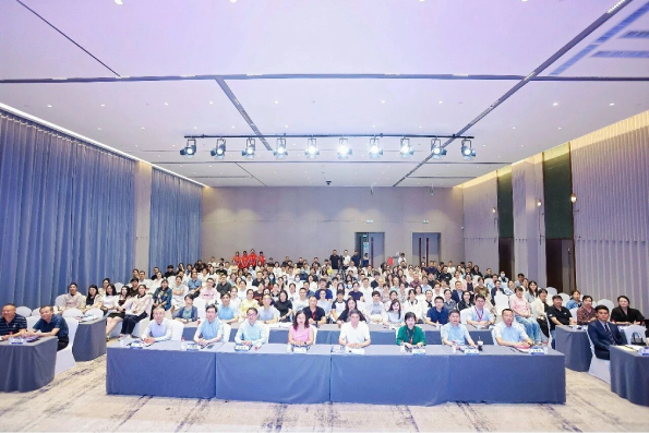山东省健康管理协会检验学分会第三届委员会换届会议暨省立医院第十七期血液系统疾病诊断新进展学习班召开 山东省健康管理协会检验学分会第三届委员会换届会议暨省立医院第十七期血液系统疾病诊断新进展学习班召开