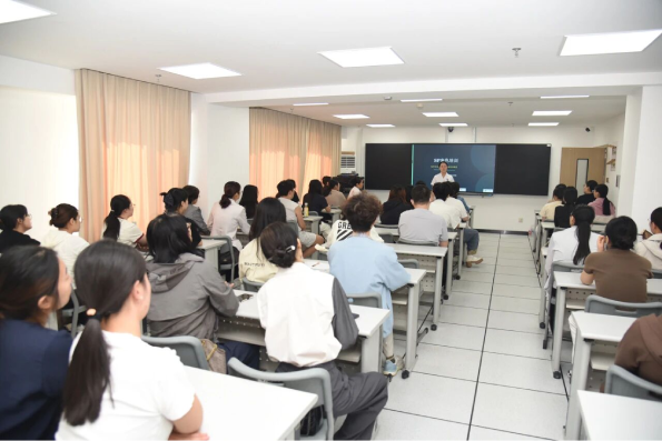 山东第一医科大学附属省立医院护理部举办标准化病人(SP)专项培训 山东第一医科大学附属省立医院护理部举办标准化病人(SP)专项培训