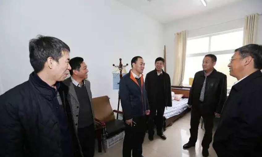 QQ截图20151127172010.png QQ截图20151127172010.png